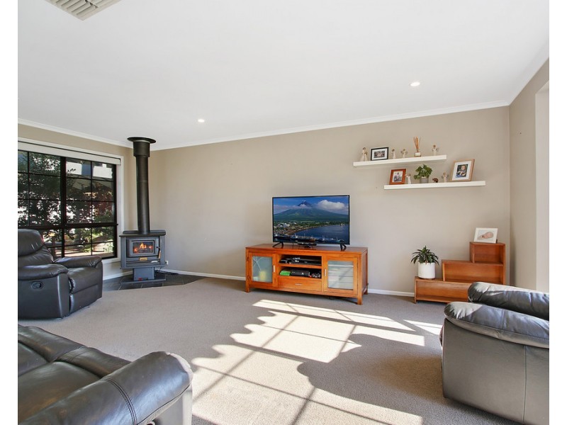 1 Heron Court, West Wodonga VIC 3690