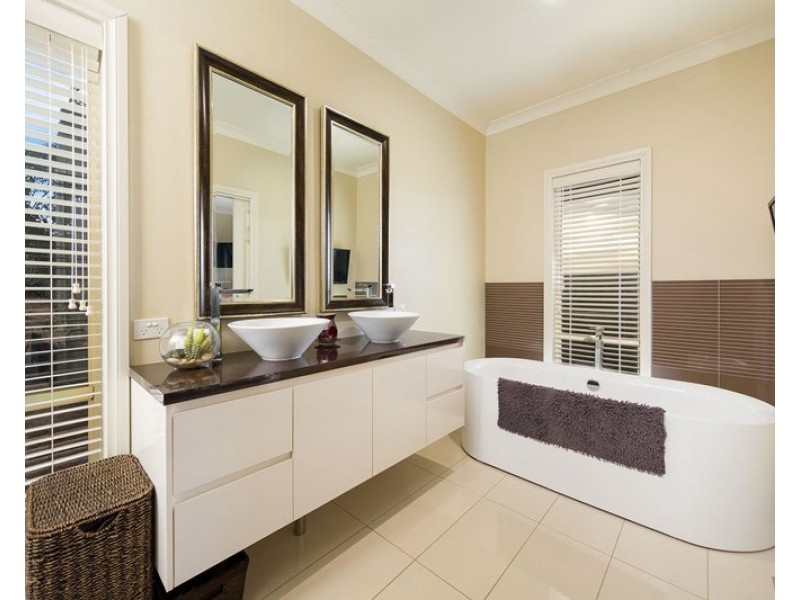 12 Warwick Road, Wodonga VIC 3690