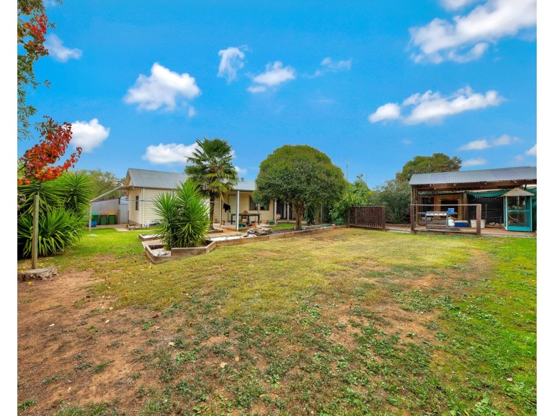 55 Kennedy Street, Howlong NSW 2643