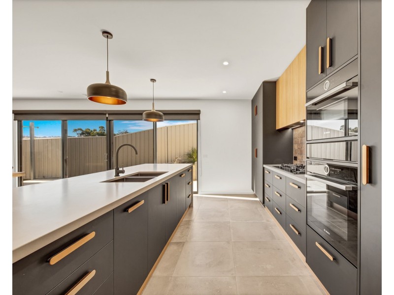 23 Ziebell Circuit, Wodonga VIC 3690