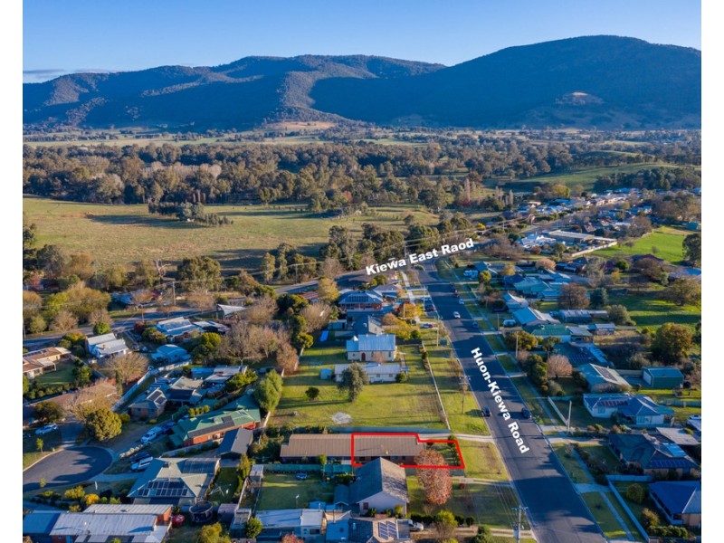 1/14 Huon Kiewa Road, Tangambalanga VIC 3691