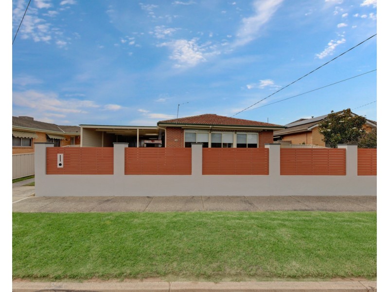 32 Wornes Drive, Wodonga VIC 3690