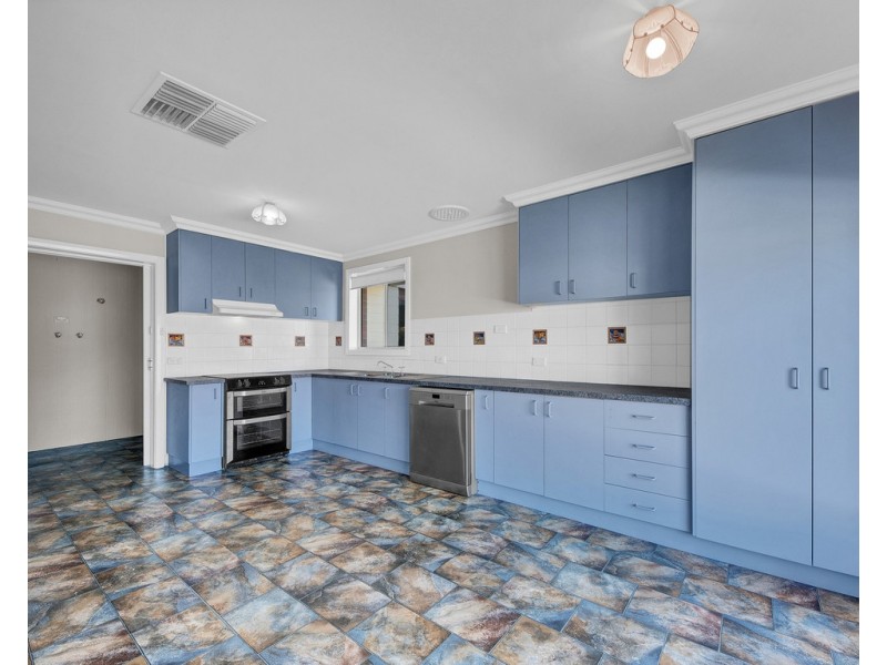 32 Wornes Drive, Wodonga VIC 3690