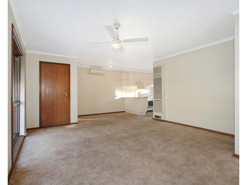 1/49 Mayfair Drive, Wodonga VIC 3690