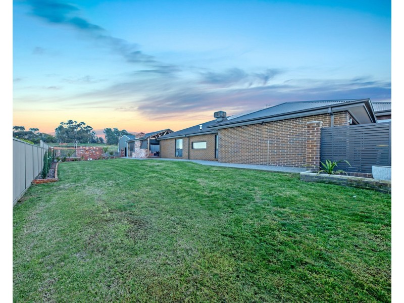 107 Whitehall Avenue, Springdale Heights NSW 2641