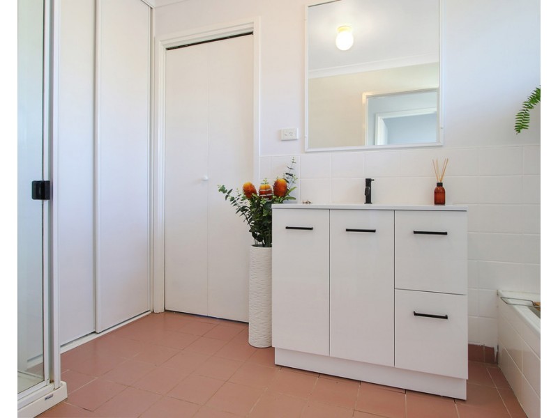 34 Azure Drive, Wodonga VIC 3690