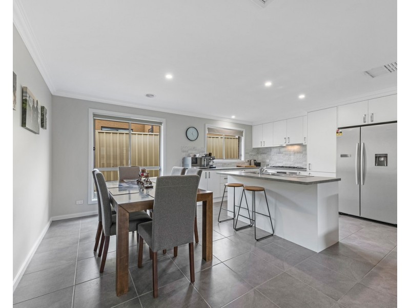 17 Baldock Street, Baranduda VIC 3691