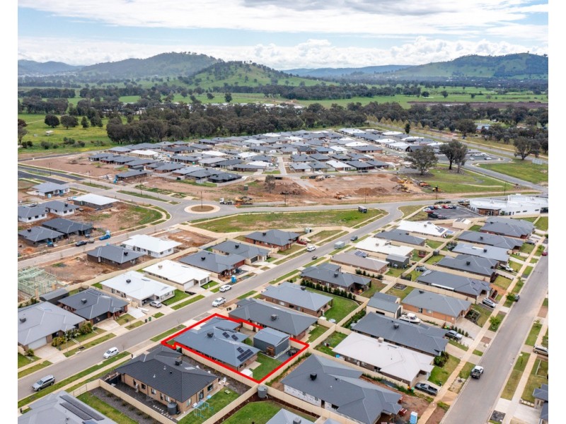 17 Baldock Street, Baranduda VIC 3691