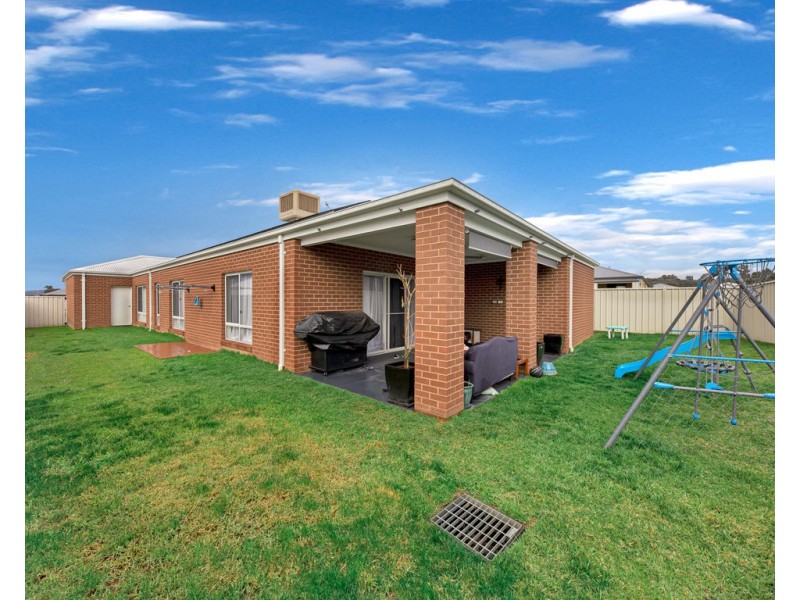 13 Rubicon Street, Wodonga VIC 3690