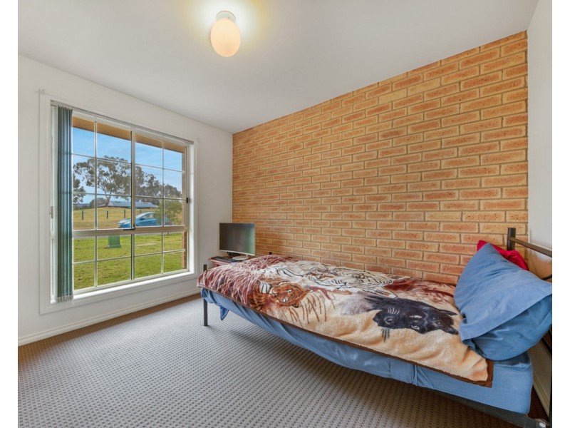 4/542 Kotthoff Street, Lavington NSW 2641