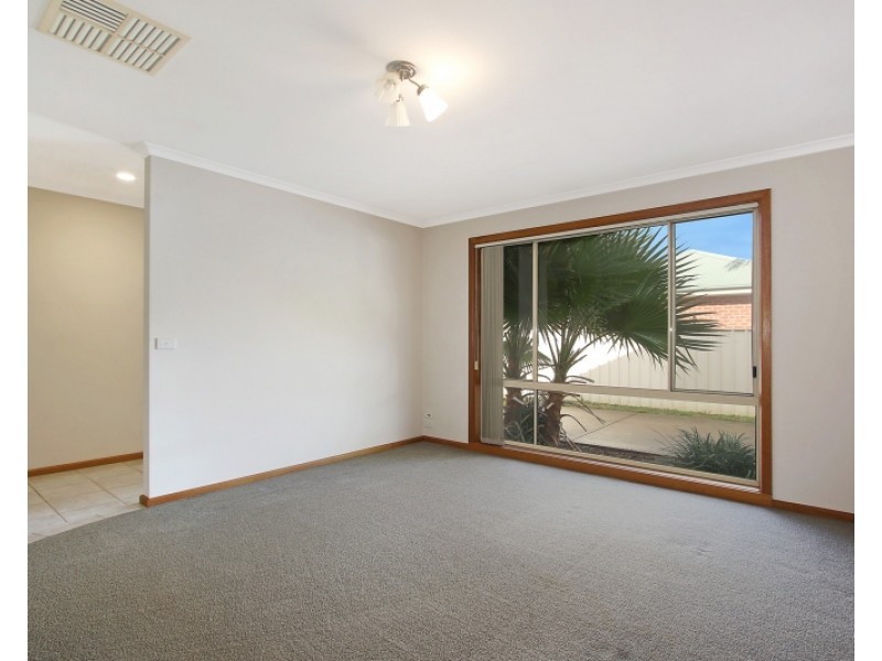 3/24 THOMAS MITCHELL DRIVE, Wodonga VIC 3690