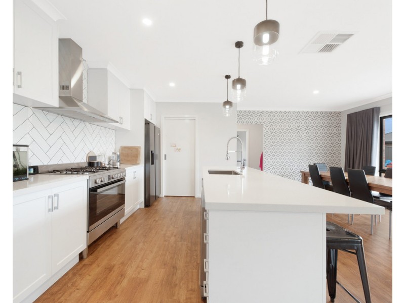 42 Huon Kiewa Road, Tangambalanga VIC 3691