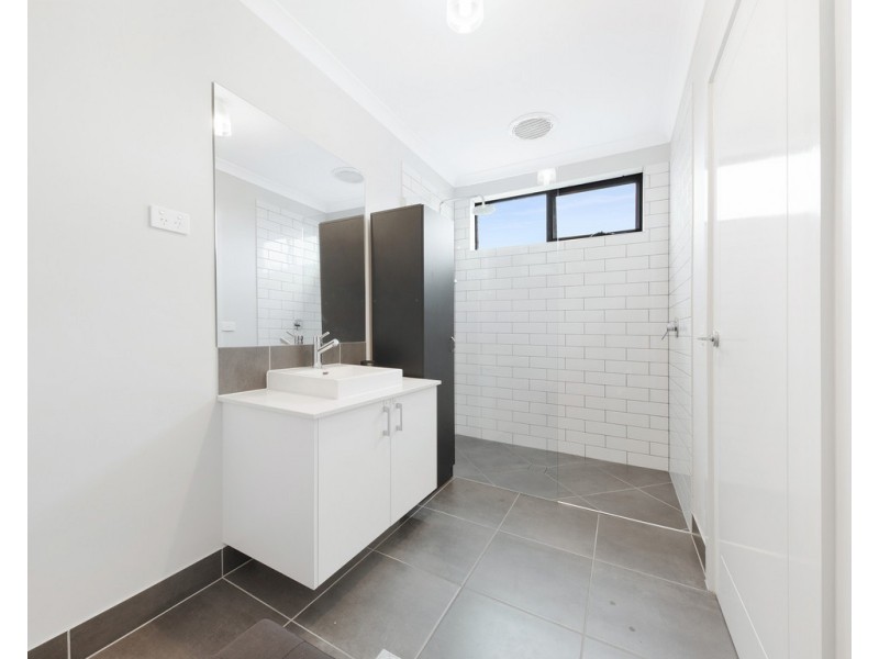 42 Huon Kiewa Road, Tangambalanga VIC 3691