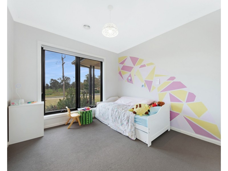 42 Huon Kiewa Road, Tangambalanga VIC 3691