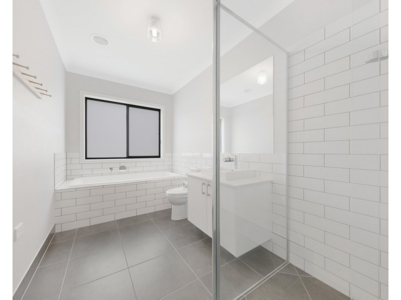 42 Huon Kiewa Road, Tangambalanga VIC 3691