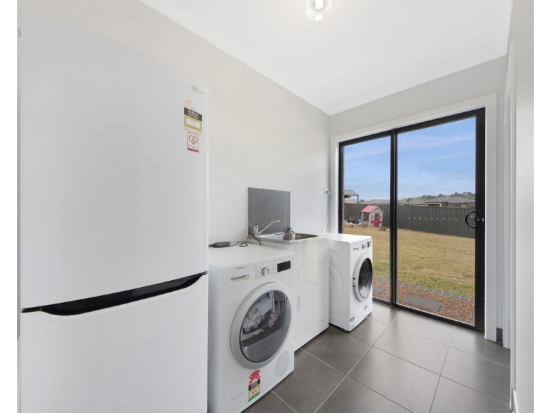 42 Huon Kiewa Road, Tangambalanga VIC 3691