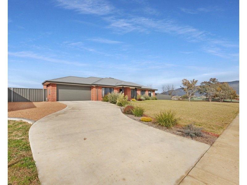 42 Huon Kiewa Road, Tangambalanga VIC 3691