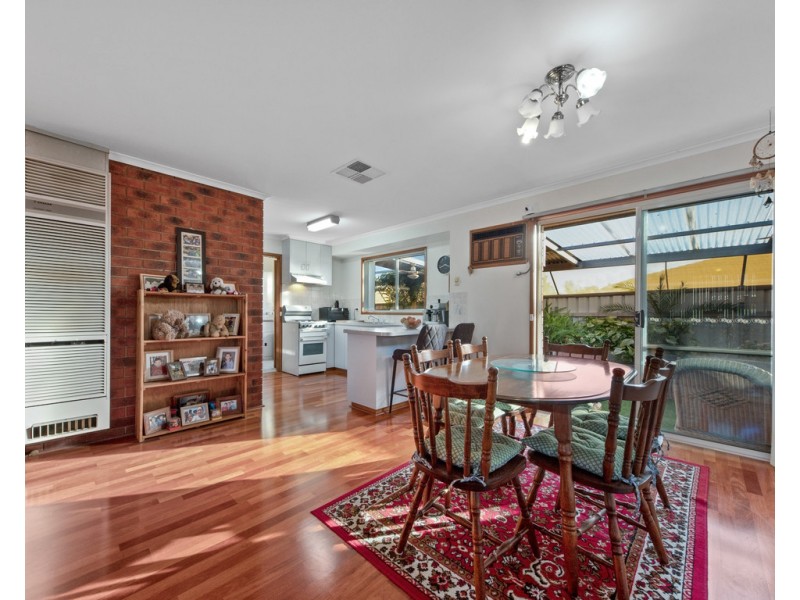 1/6 Amalfi Drive, Lavington NSW 2641