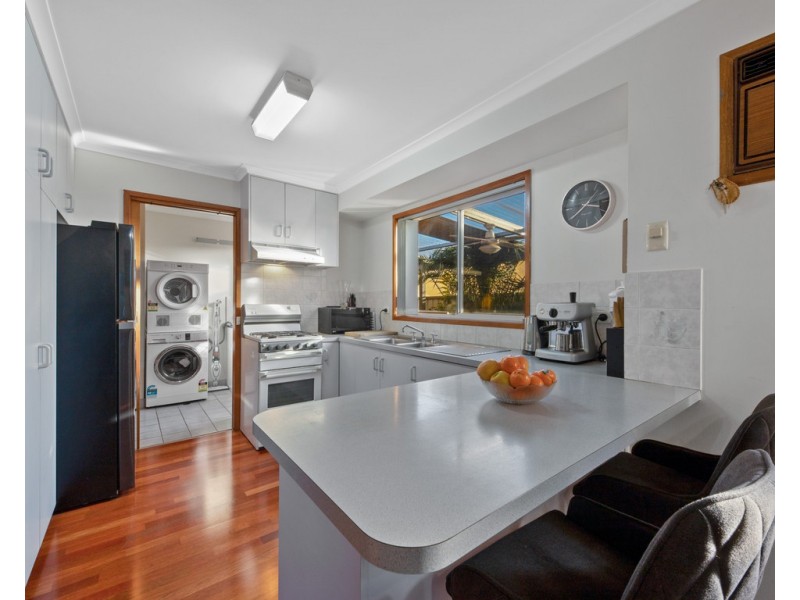 1/6 Amalfi Drive, Lavington NSW 2641