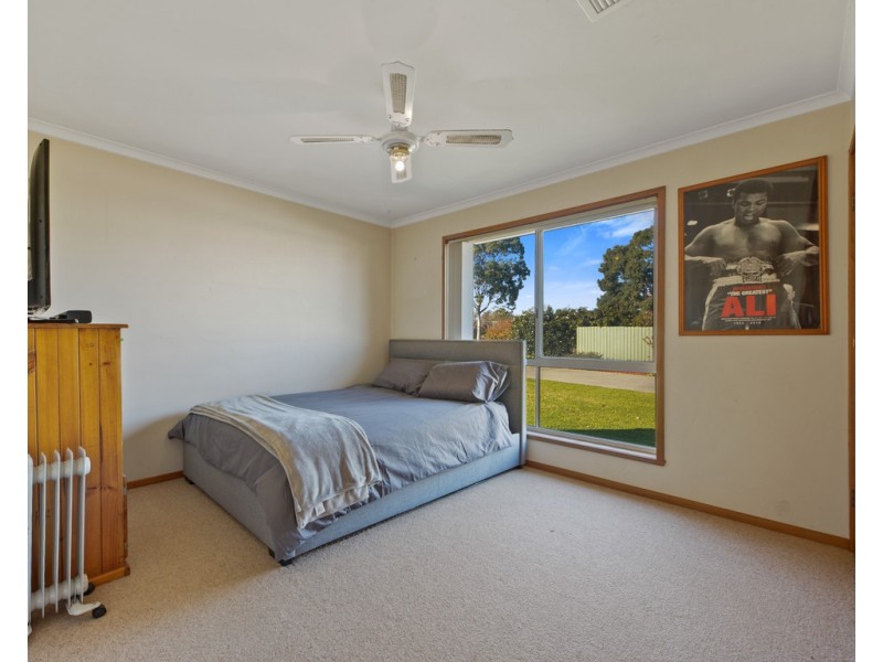1/6 Amalfi Drive, Lavington NSW 2641