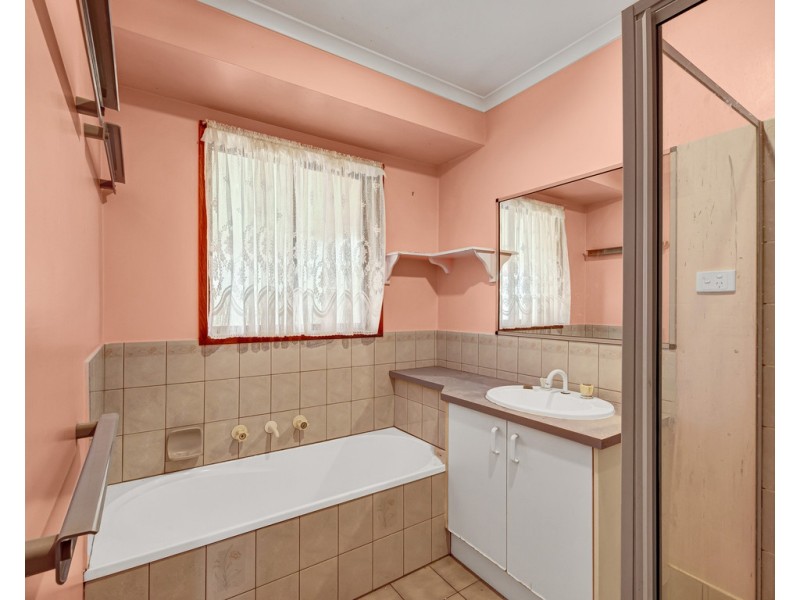 75 Mayfair Drive, Wodonga VIC 3690