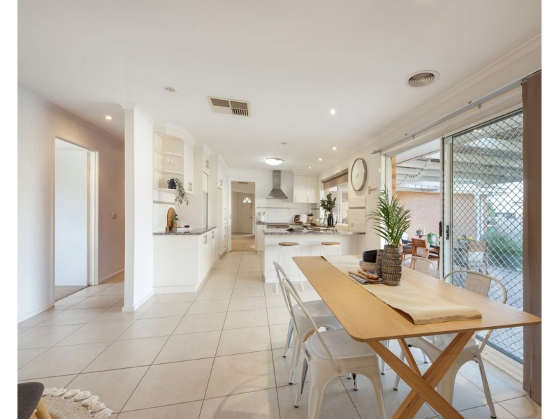 57 Mayfair Drive, Wodonga VIC 3690