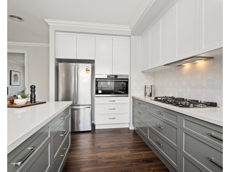 29 Freeman Crescent, Baranduda VIC 3691