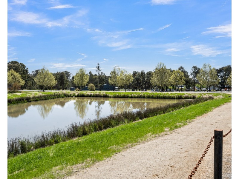 29 Freeman Crescent, Baranduda VIC 3691