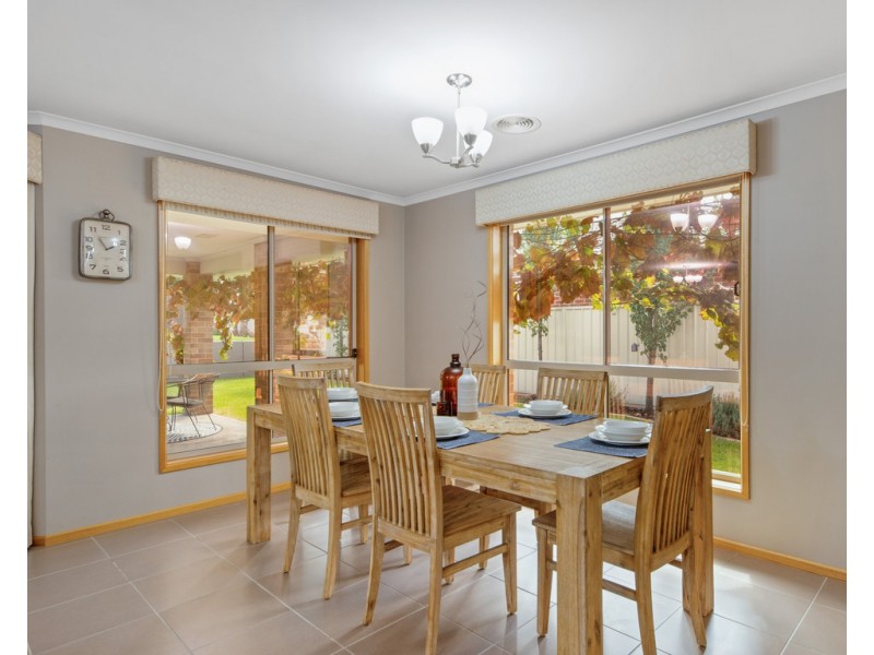 41 Brewer Drive, Wodonga VIC 3690