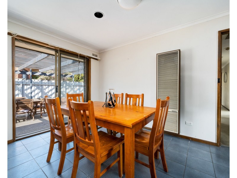 9 Sans Souci Drive, Wodonga VIC 3690