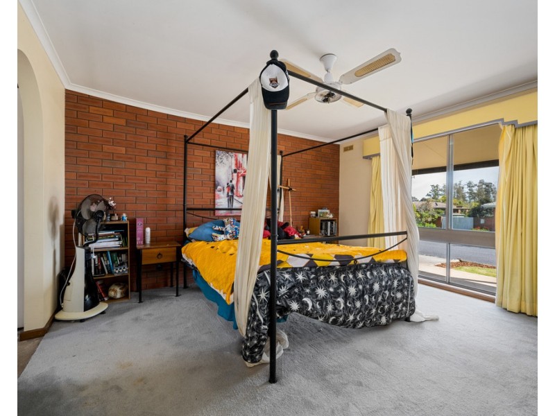 9 Sans Souci Drive, Wodonga VIC 3690