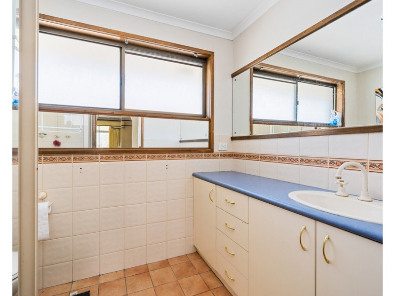 9 Sans Souci Drive, Wodonga VIC 3690