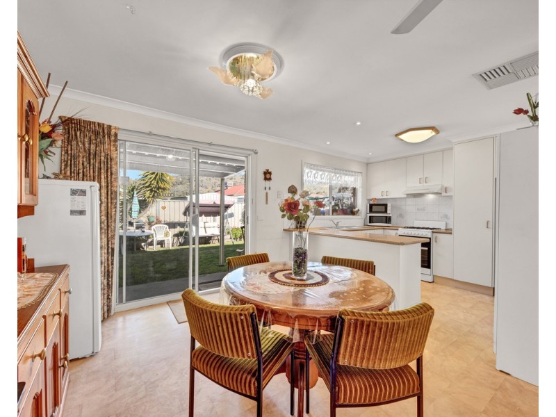 11 Wagner Place, Wodonga VIC 3690