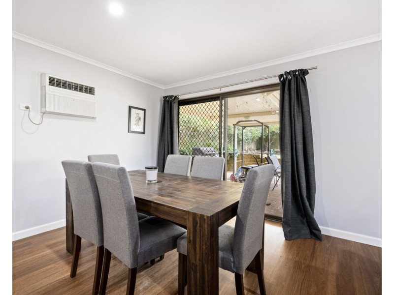 12 Mountain View Drive, Lavington NSW 2641