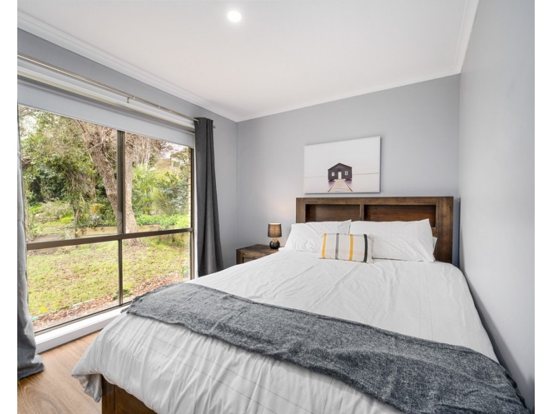 12 Mountain View Drive, Lavington NSW 2641