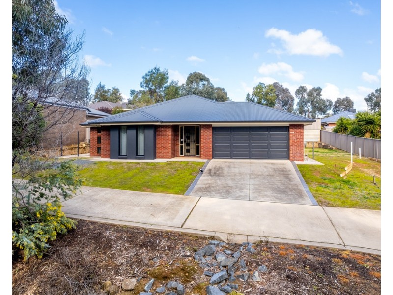 26 Blue Bonnet Way, Wodonga VIC 3690