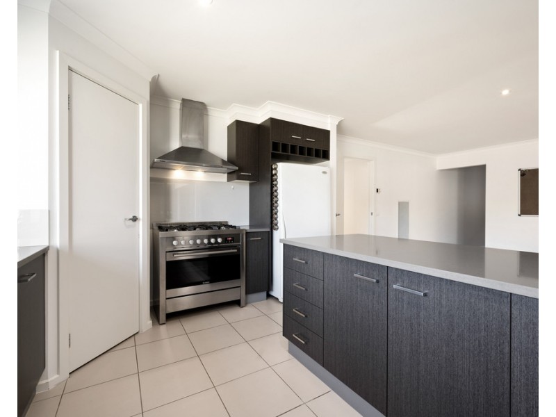 26 Blue Bonnet Way, Wodonga VIC 3690