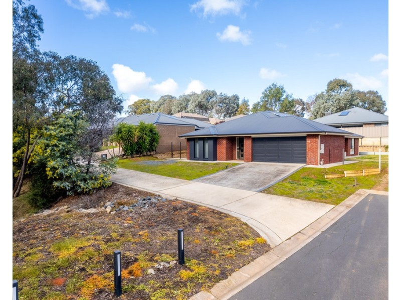 26 Blue Bonnet Way, Wodonga VIC 3690