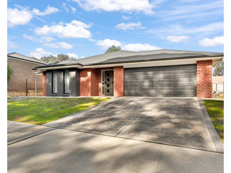 26 Blue Bonnet Way, Wodonga VIC 3690