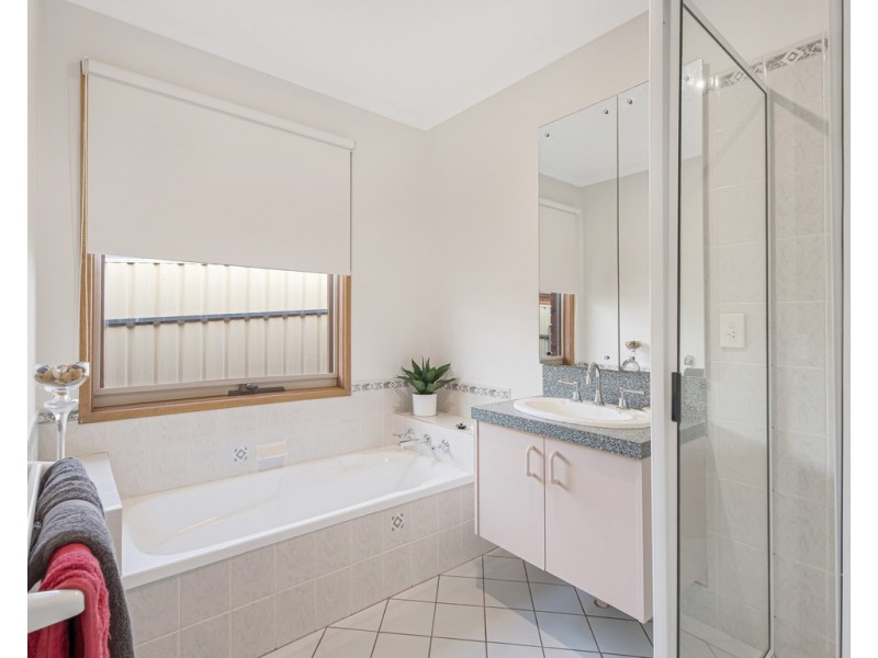 21 Lawson Street, Wodonga VIC 3690