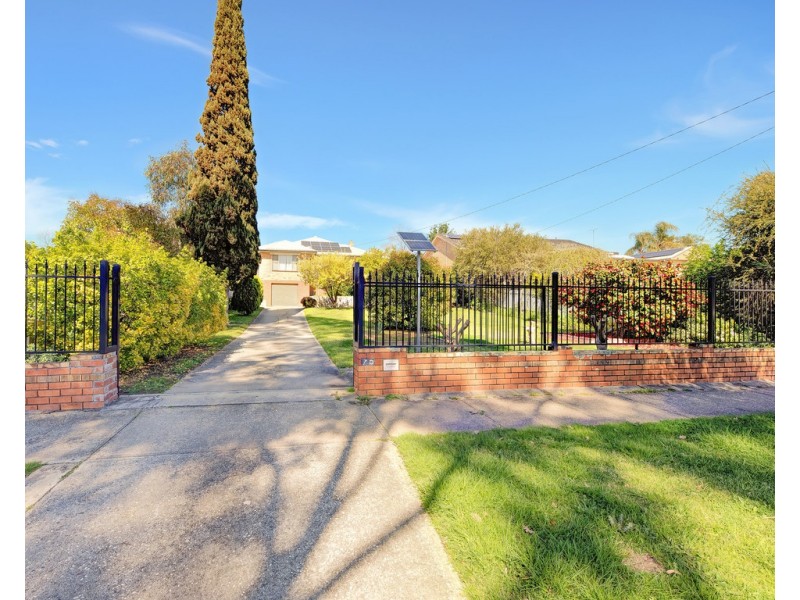 75 Lawrence Street, Wodonga VIC 3690