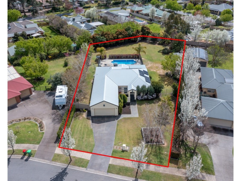 14 Romsey Court, Wodonga VIC 3690