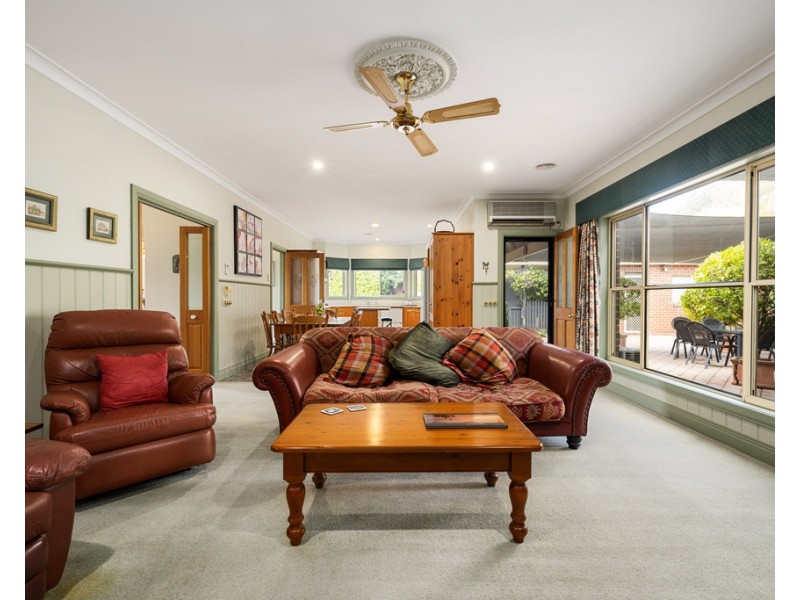 2 Francis Court, Wodonga VIC 3690