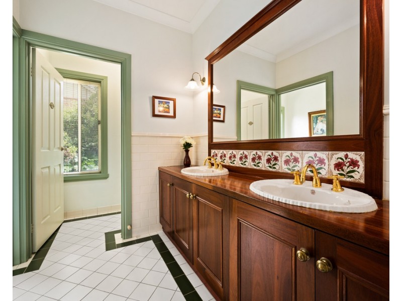 2 Francis Court, Wodonga VIC 3690