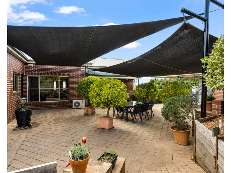 2 Francis Court, Wodonga VIC 3690