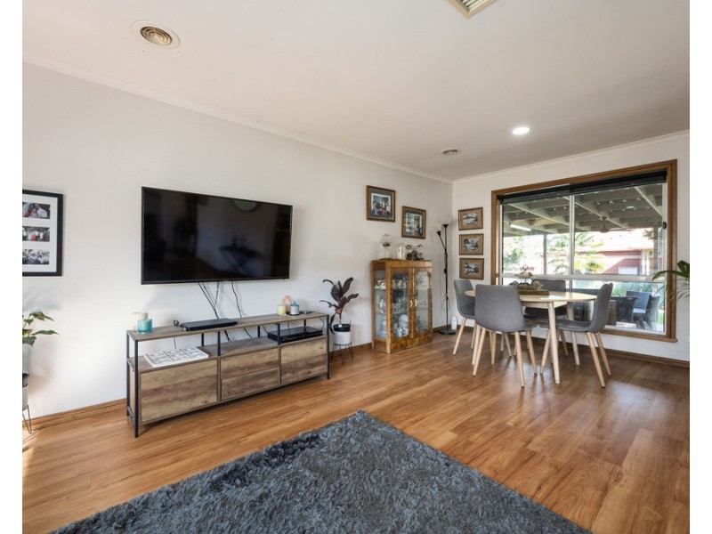 88 Crawshaw Crescent, Glenroy NSW 2640