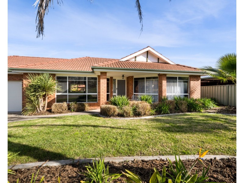 88 Crawshaw Crescent, Glenroy NSW 2640