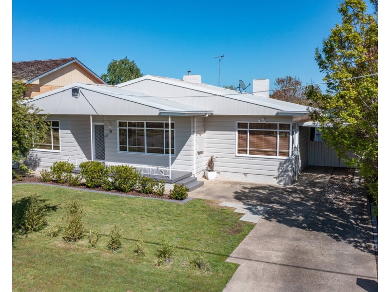33 Leonard Street, Wodonga VIC 3690