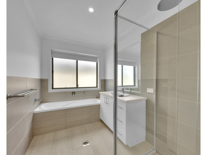 20 Isdell Place, Wodonga VIC 3690