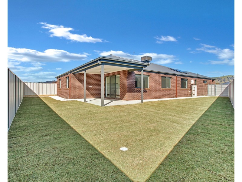 20 Isdell Place, Wodonga VIC 3690